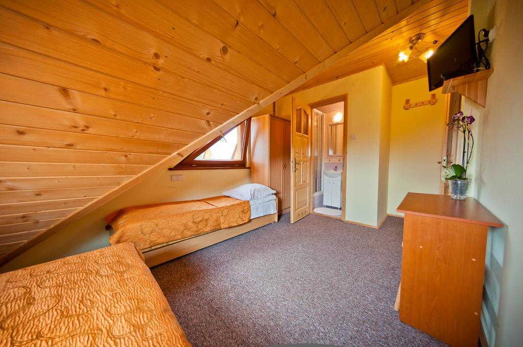 Wynajem Pokoi ,,Gory Tatry Wypoczynek "Pawel Kuczynski Czarna Gora Exterior photo
