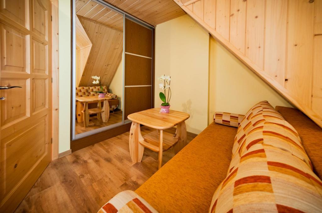 Wynajem Pokoi ,,Gory Tatry Wypoczynek "Pawel Kuczynski Czarna Gora Exterior photo